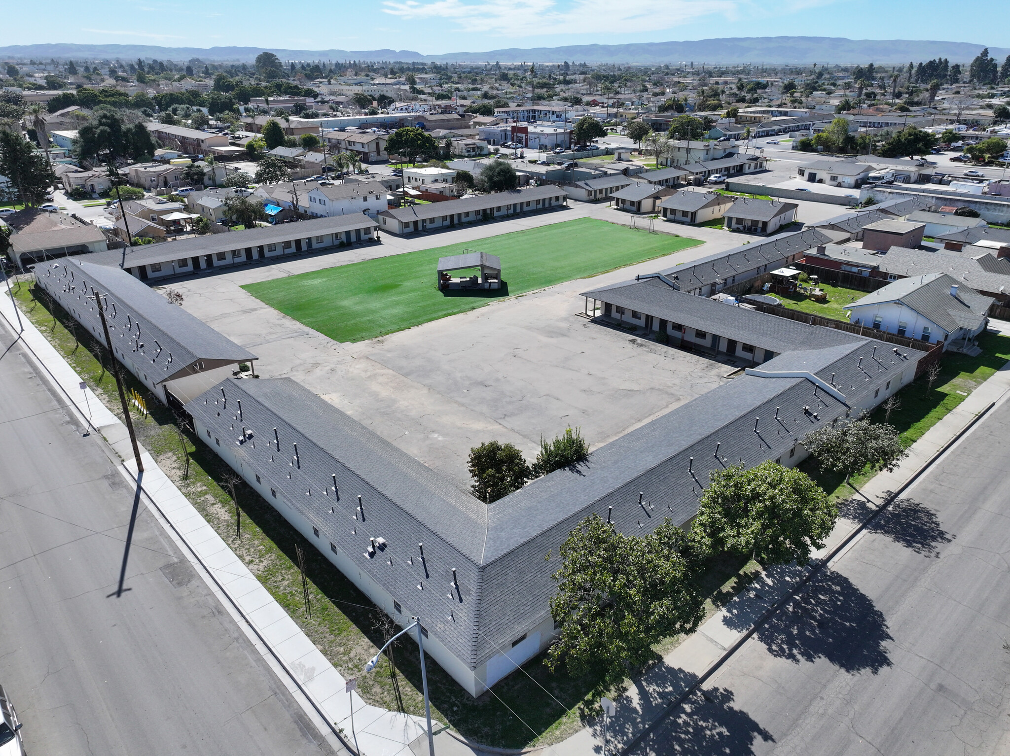 1324 Broadway, Santa Maria, CA for Sale