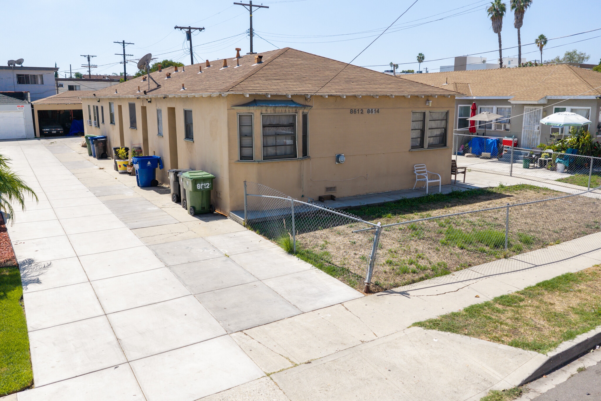 8612 Beverlywood St, Los Angeles, CA for Sale