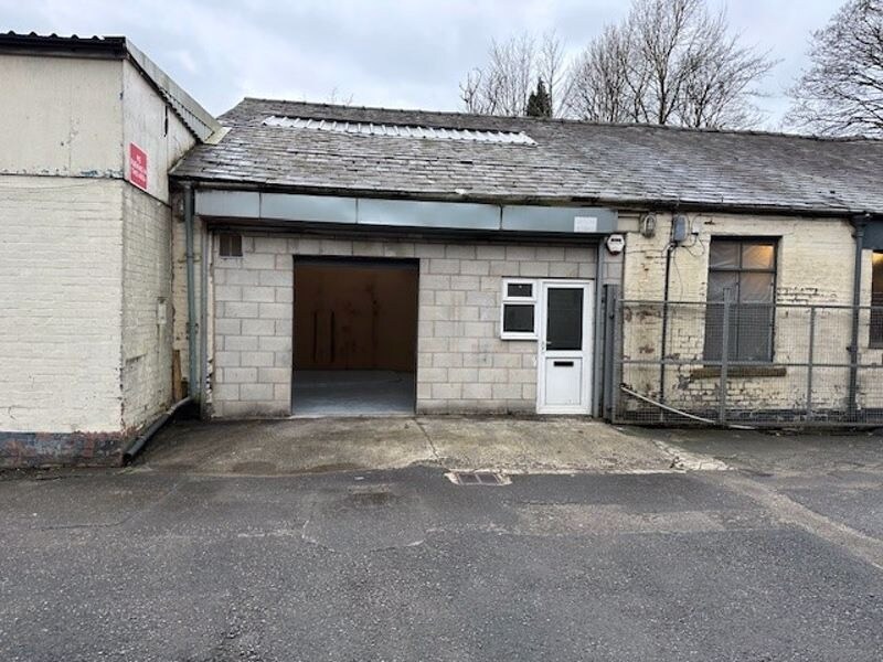Lily St, Rochdale, LAN for Rent