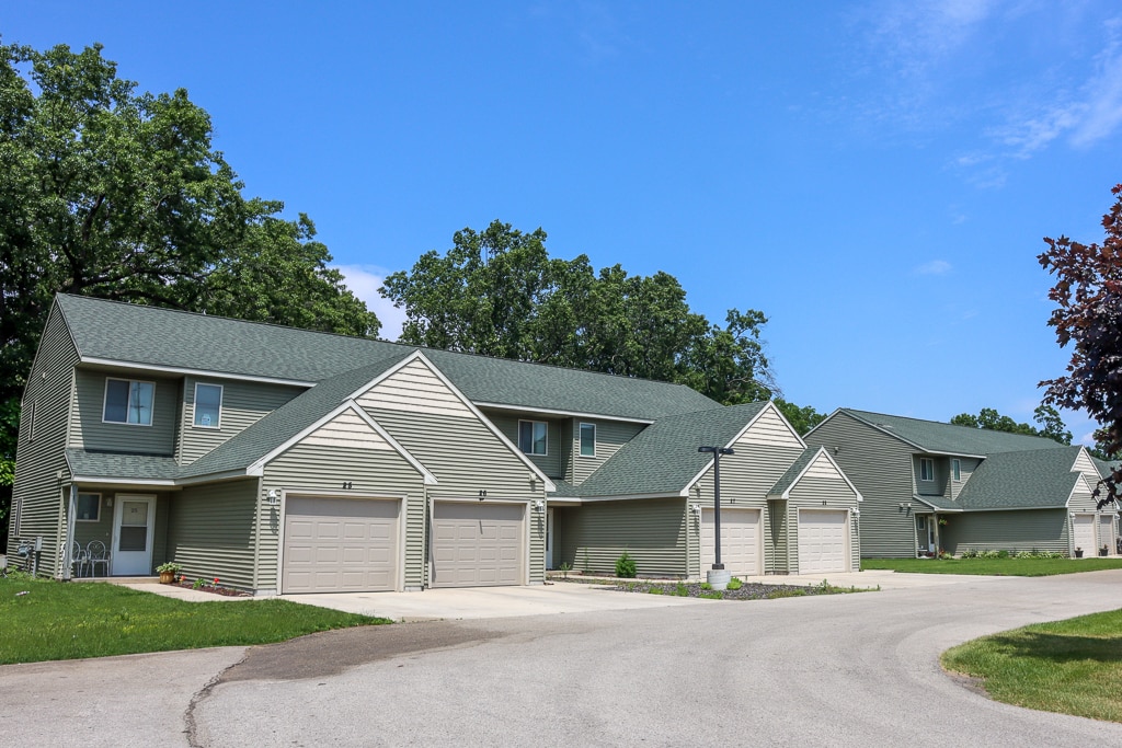 816 Marquette Ave, Muskegon, MI for Sale