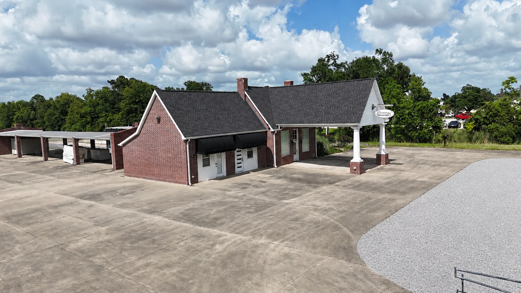 3010 Country Club Rd, Lake Charles, LA for Rent