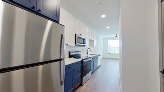 Dallas, TX Retail - SW Davis and 7th St