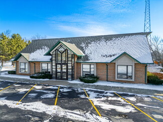 Woodstock, IL Bank - 1745 S Eastwood Dr