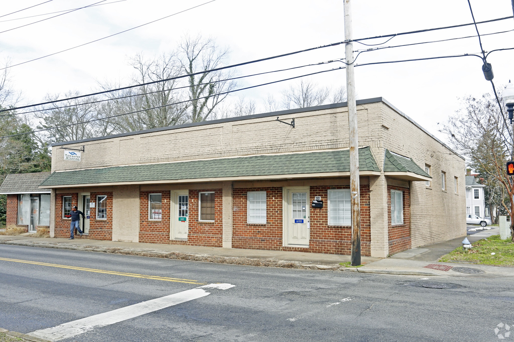 600-604 W Washington St, Suffolk, VA for Rent
