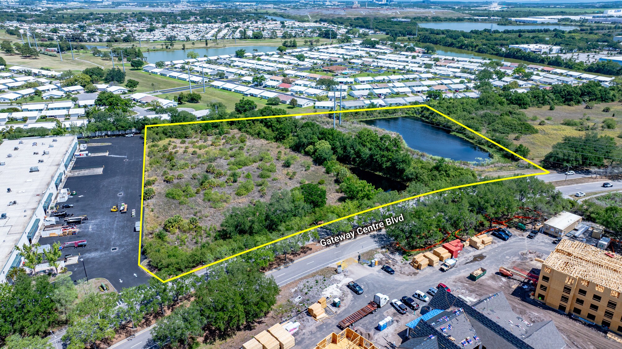3855 Gateway Centre Blvd, Pinellas Park, FL for Sale
