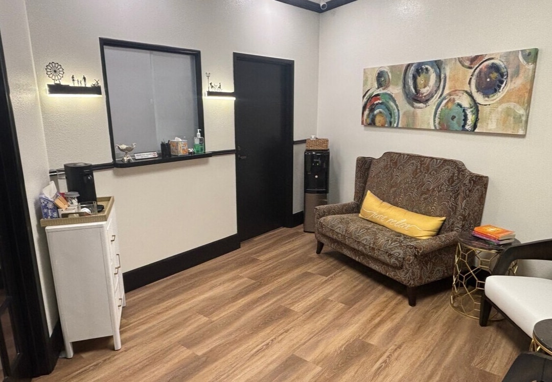 1122 E Lincoln Ave, Orange, CA for Sale