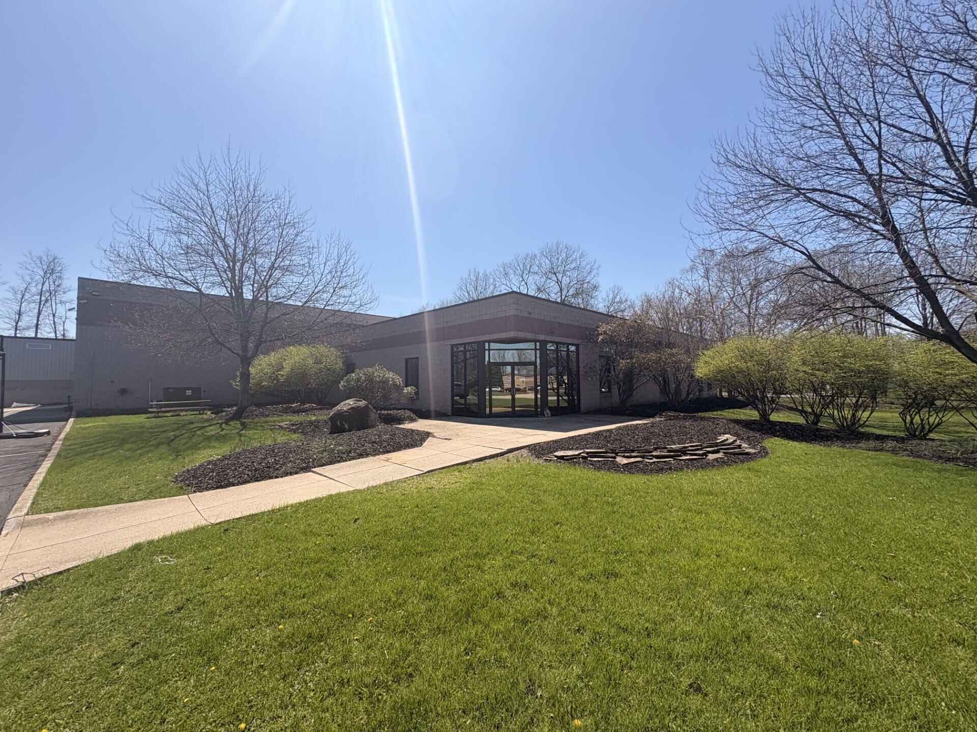 22555 Ascoa Ct, Strongsville, OH for Sale