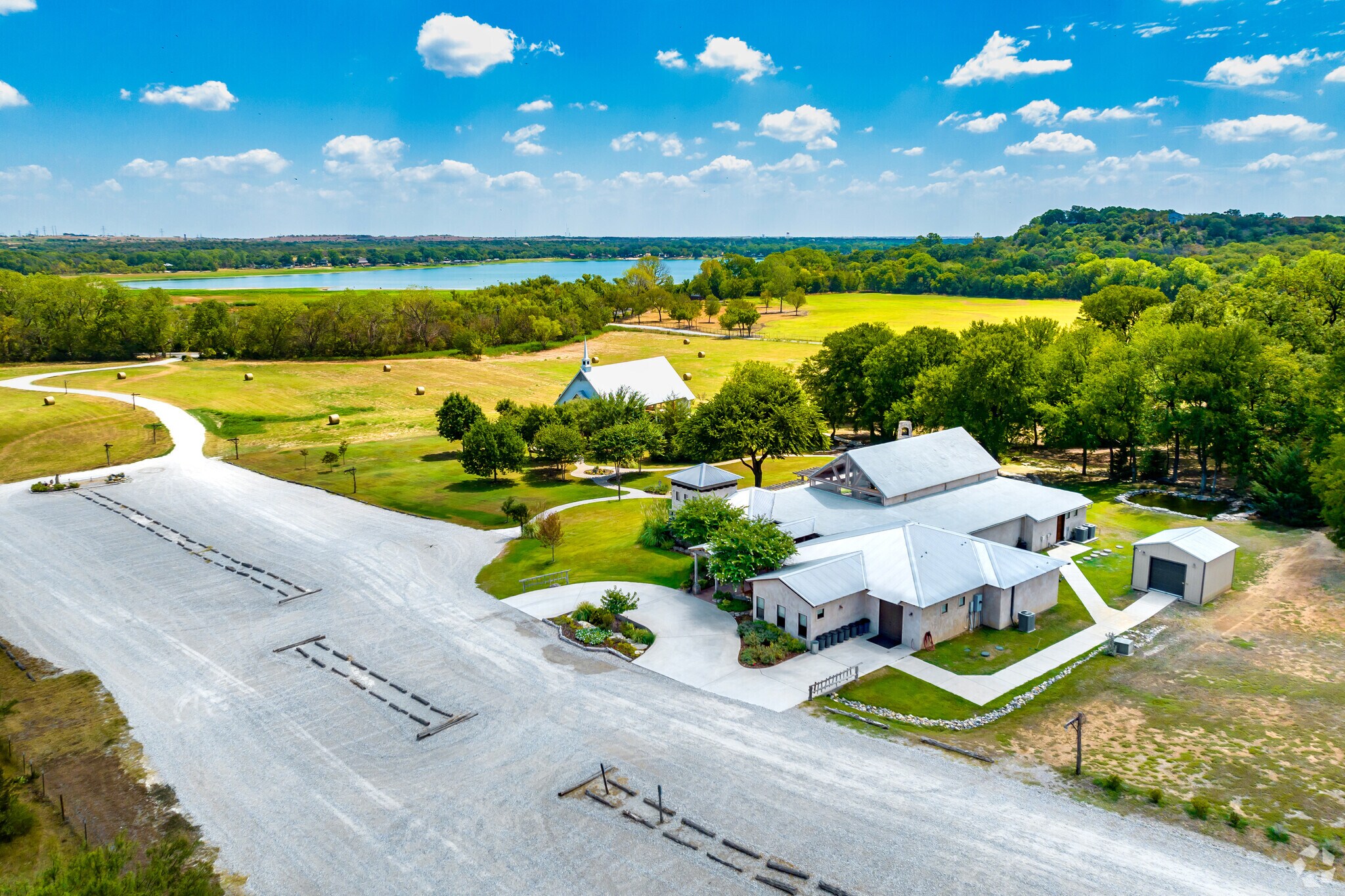 3002 Azle Hwy, Weatherford, TX for Sale