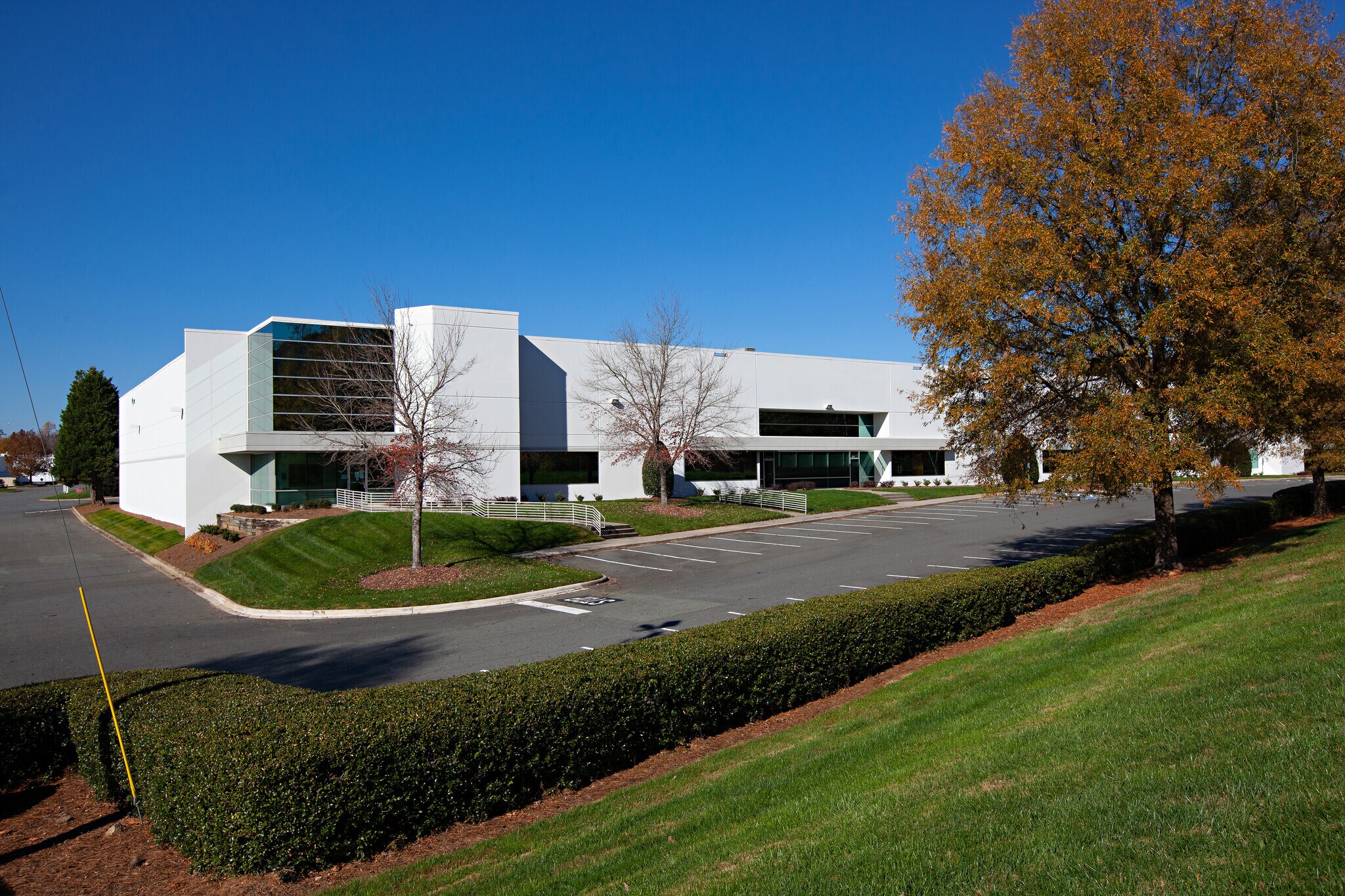 2121 Distribution Center Dr, Charlotte, NC for Rent