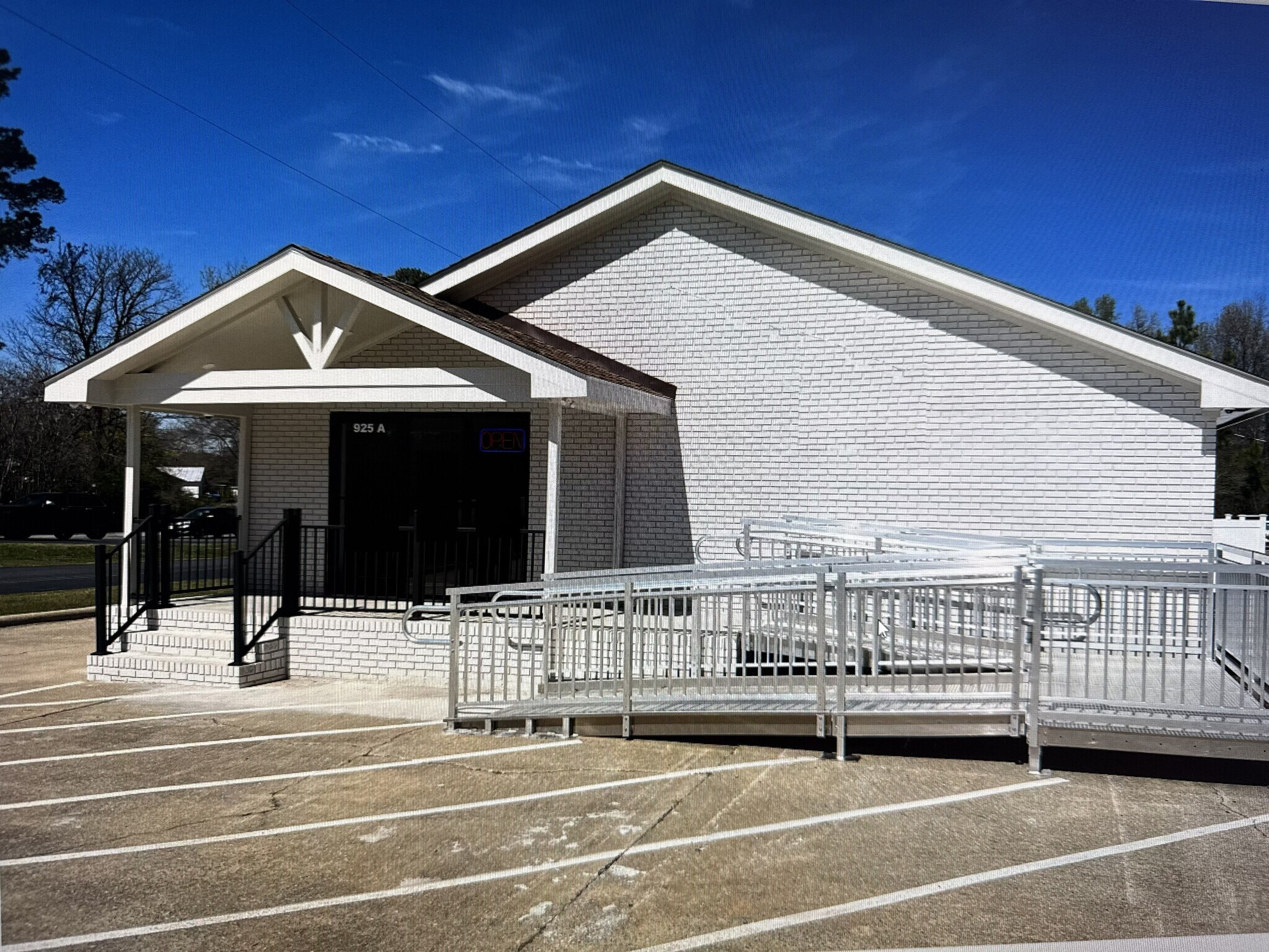 925 N Brightleaf Blvd, Smithfield, NC for Sale