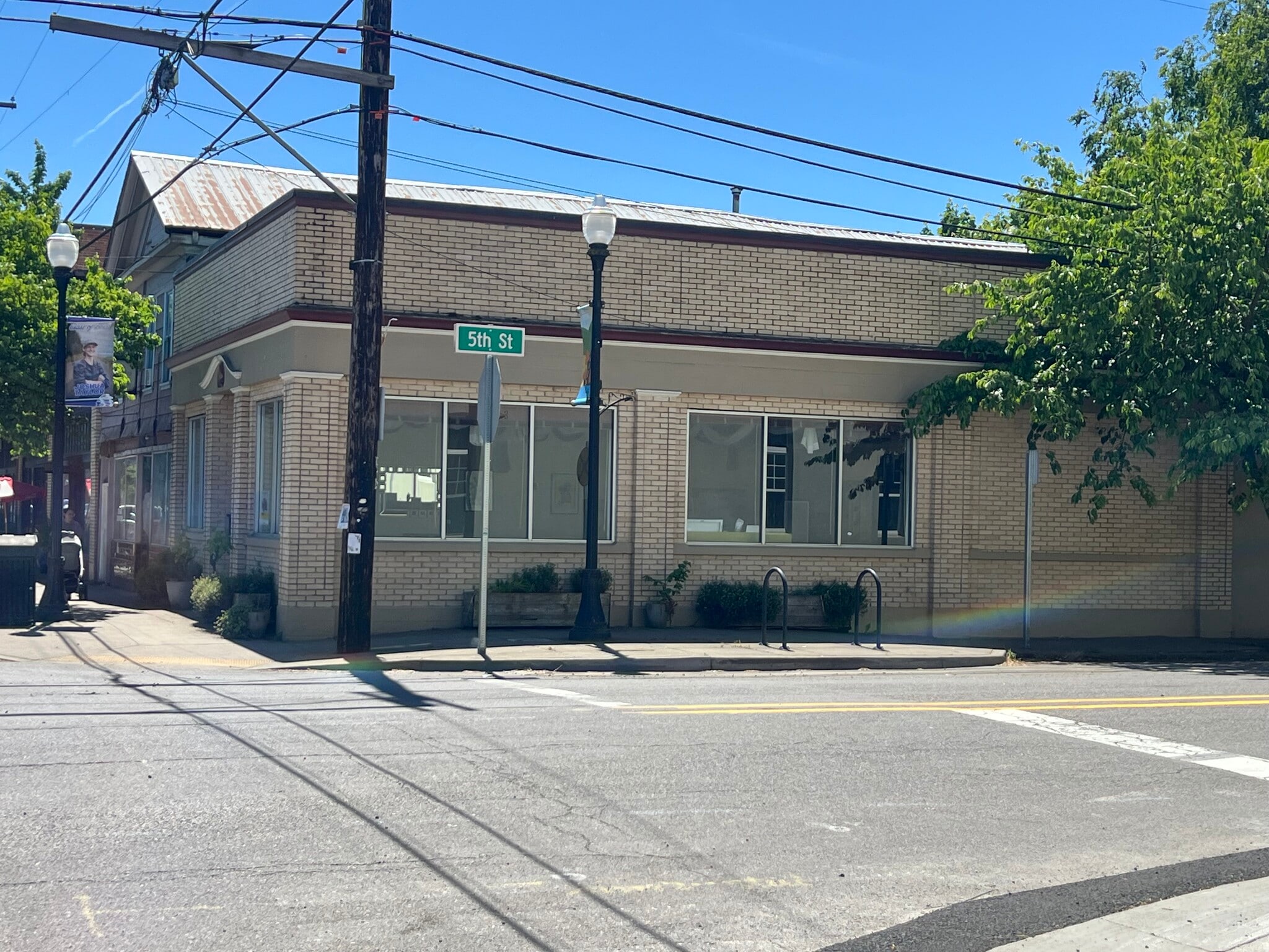 502 Trade St, Amity, OR for Sale