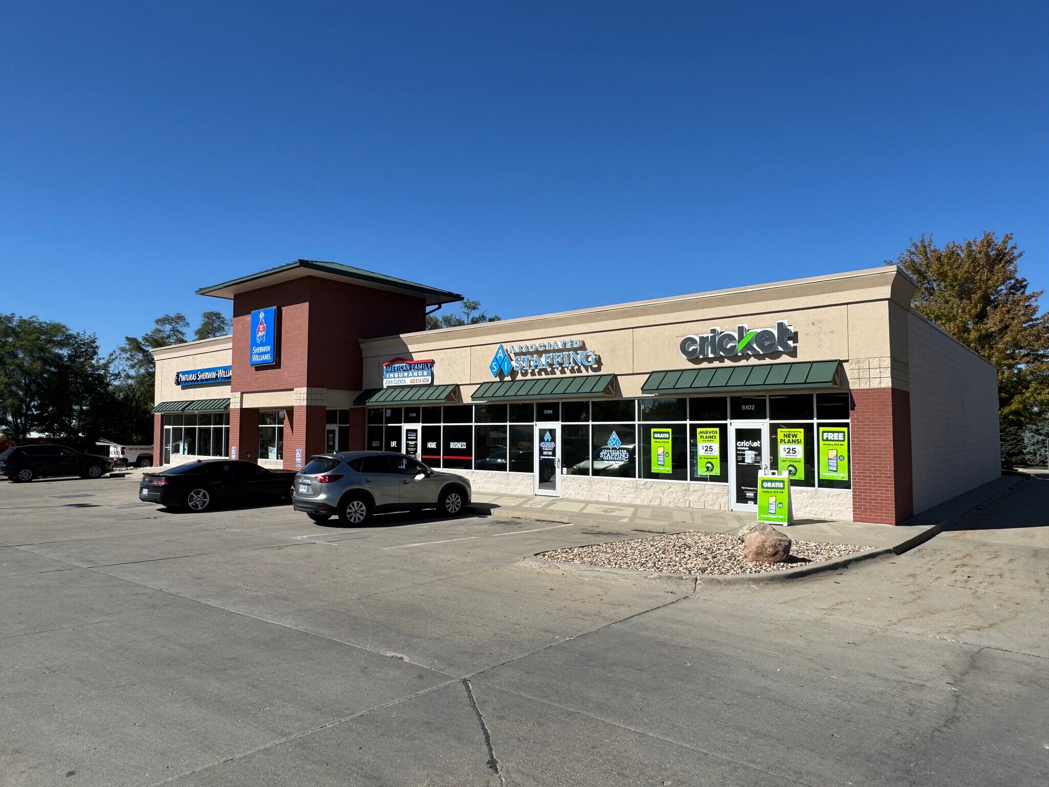 5102-5110 L St, Omaha, NE for Rent