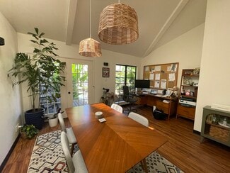Costa Mesa, CA Coworking Space - 3151 Airway Ave