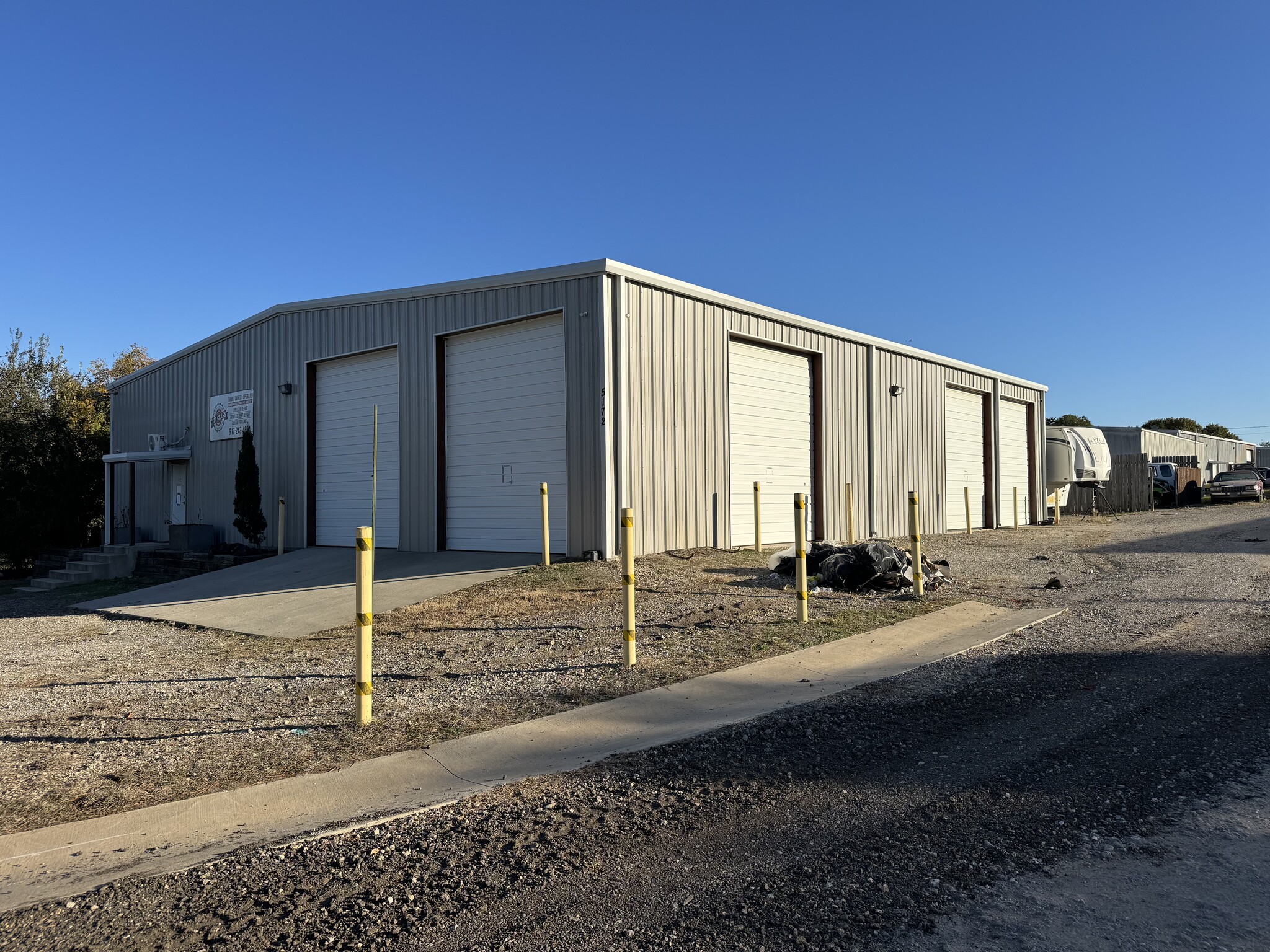 5160-5172 Lemons Rd, Fort Worth, TX for Rent