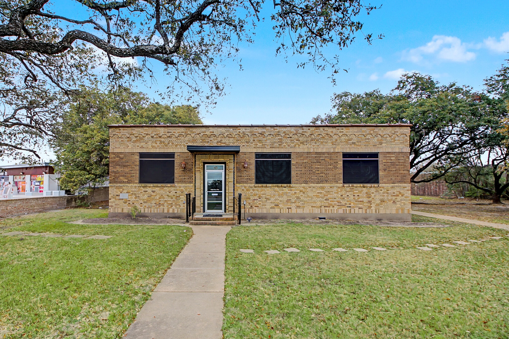 903 S Texas Ave, College Station, TX for Rent