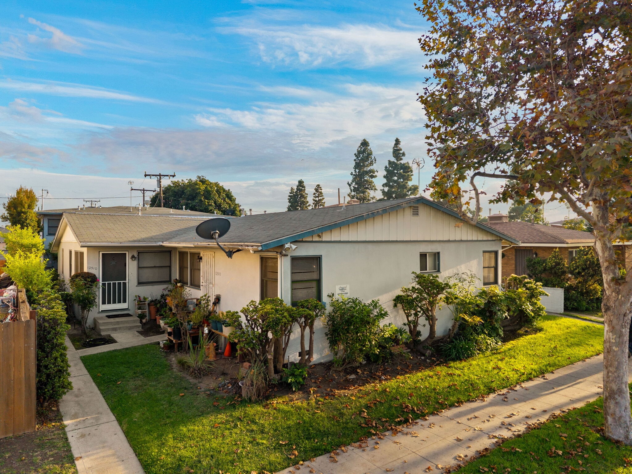 12510 Washington Pl, Los Angeles, CA for Sale