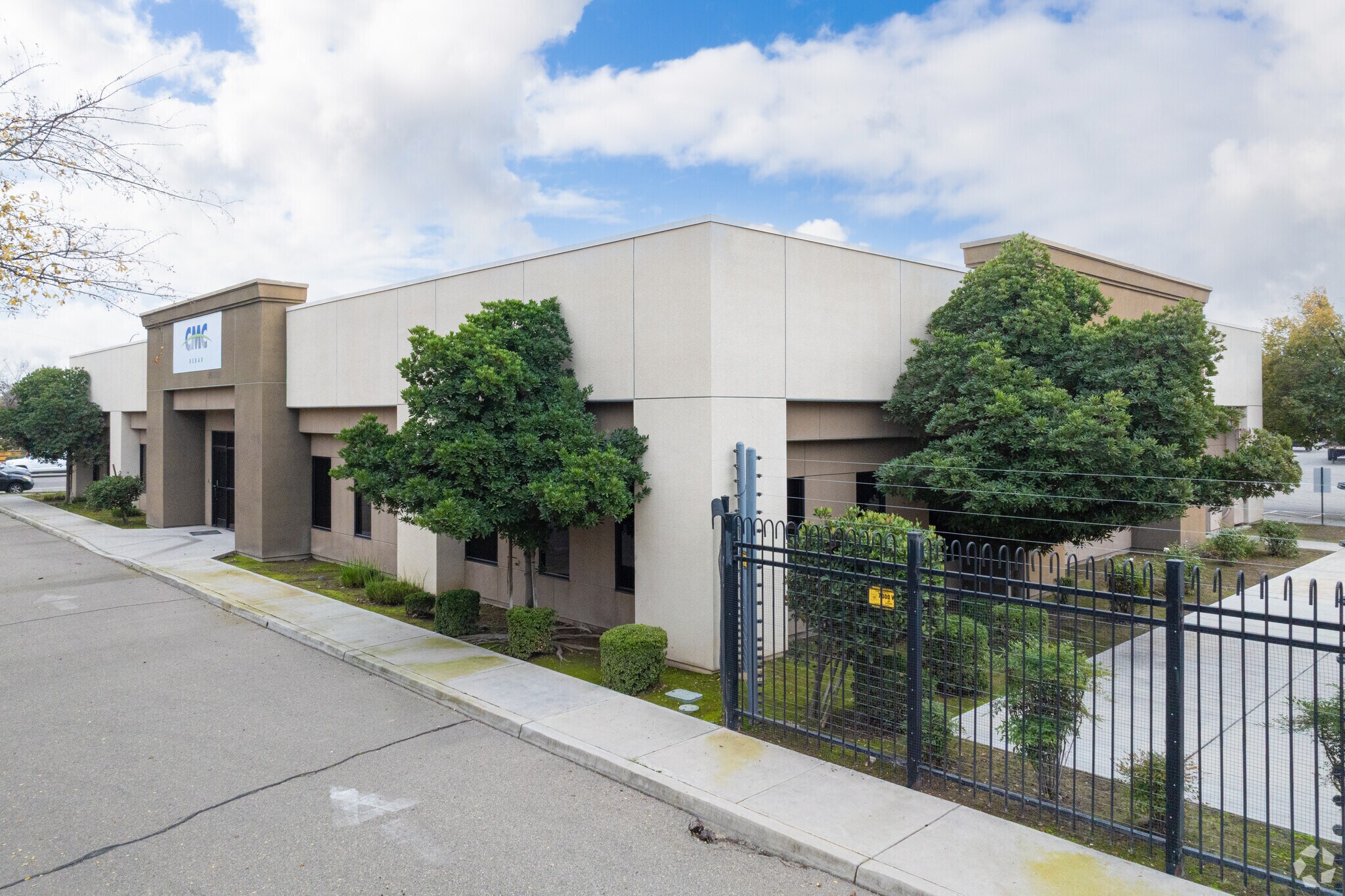 , Fresno, CA for Sale