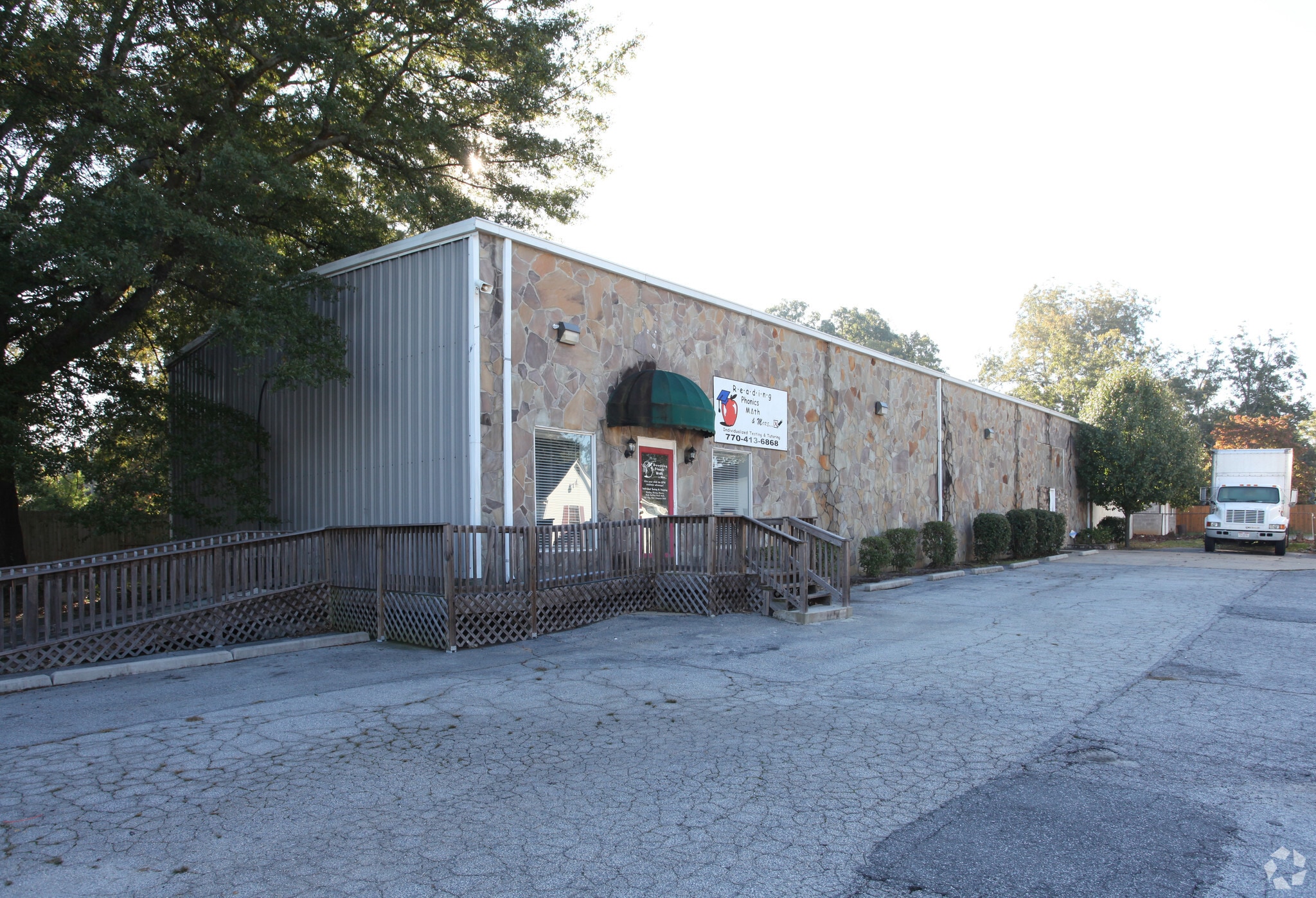 737 Main St, Stone Mountain, GA for Rent