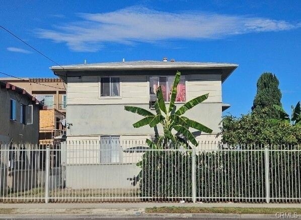 221 S Bonnie Brae St, Los Angeles, CA for Sale