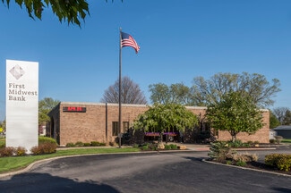 Knoxville, IL Retail - 324 E Main St