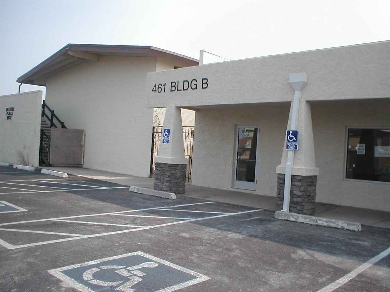 461 W Apache Trl, Apache Junction, AZ for Rent