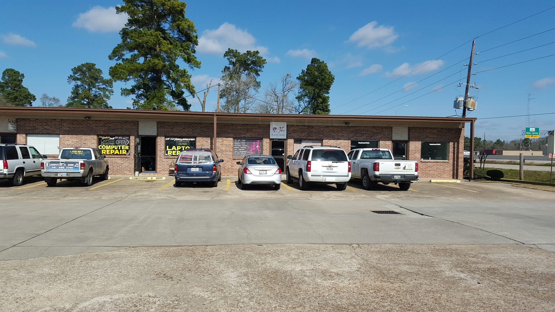 20842 Us-59 Hwy, New Caney, TX for Rent