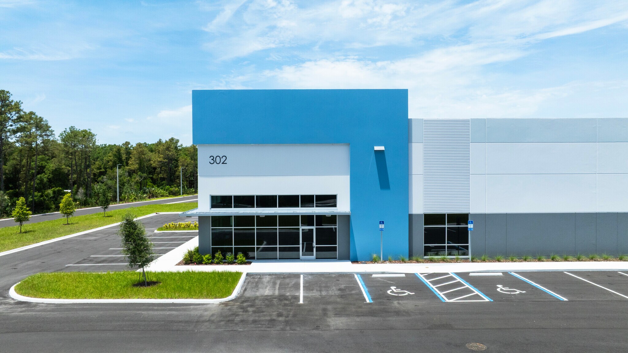 302 Parktowne Blvd, Edgewater, FL for Rent