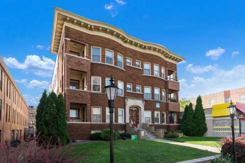 2311 W Wisconsin Ave, Milwaukee, WI for Sale