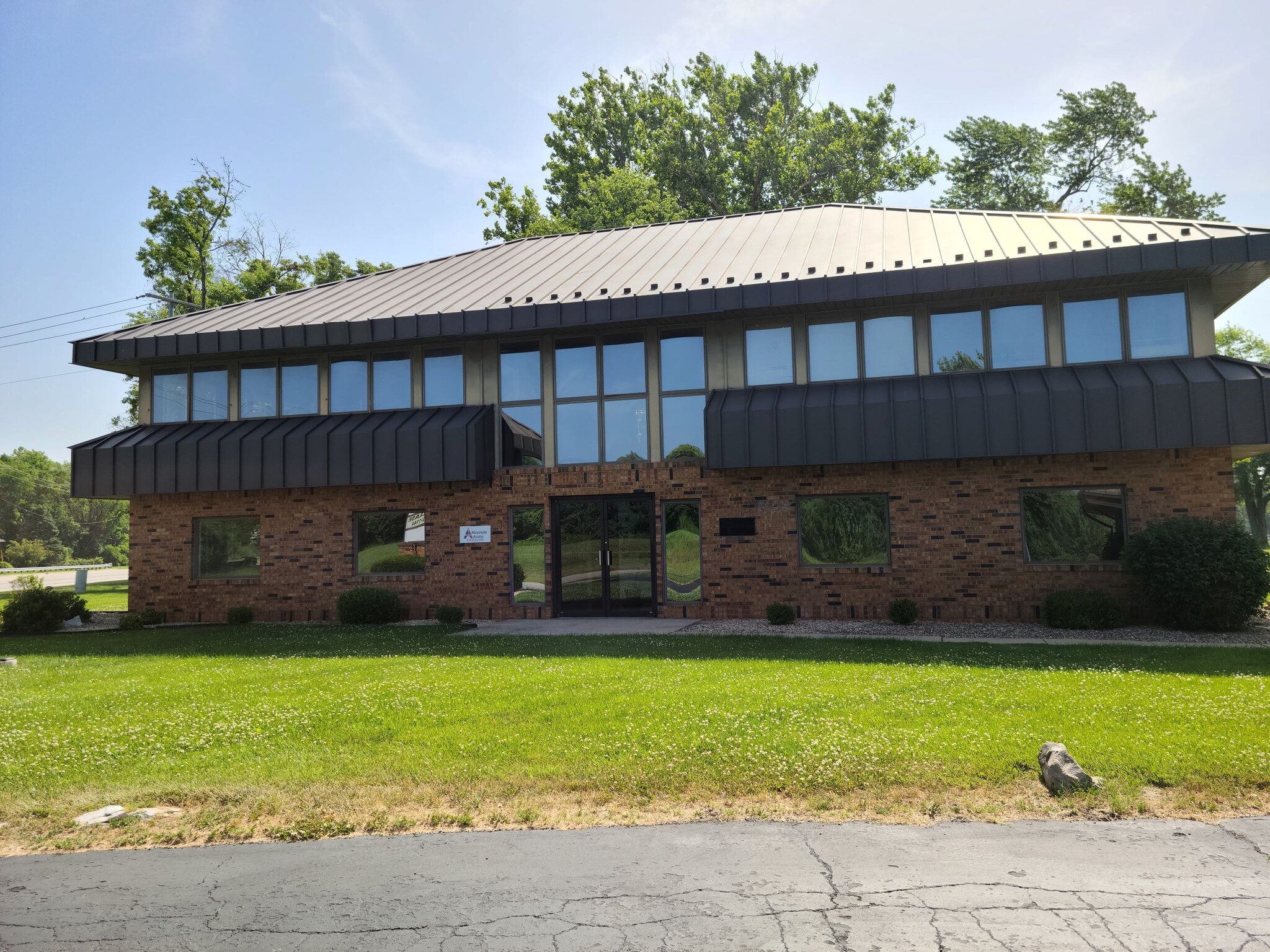 1 Sunset Hills Executive Pky, Glen Carbon, IL for Rent