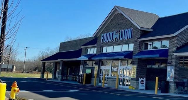 5561 New Kent Hwy, Quinton, VA for Sale