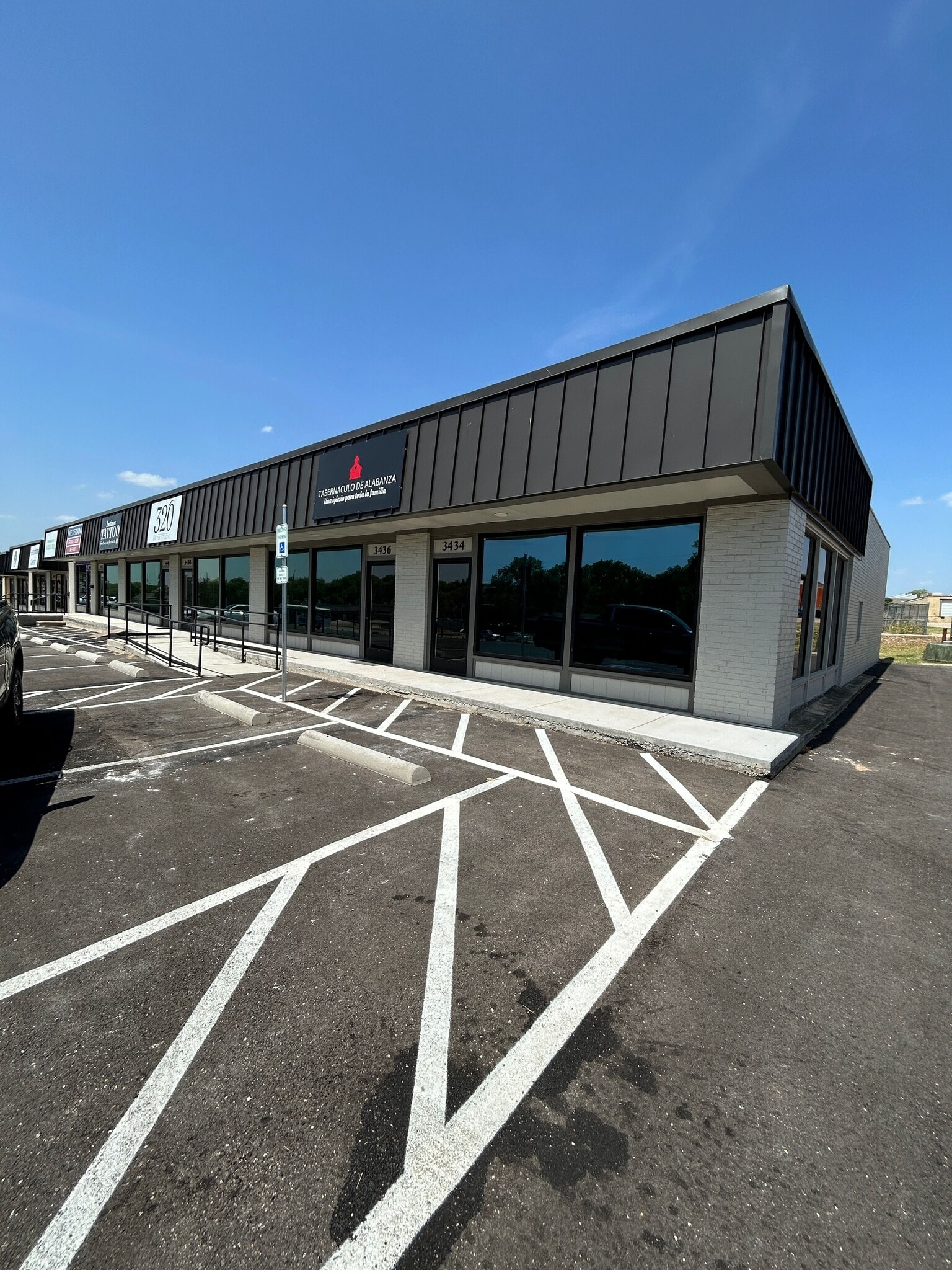 3434-3520 Williams Rd, Benbrook, TX for Rent