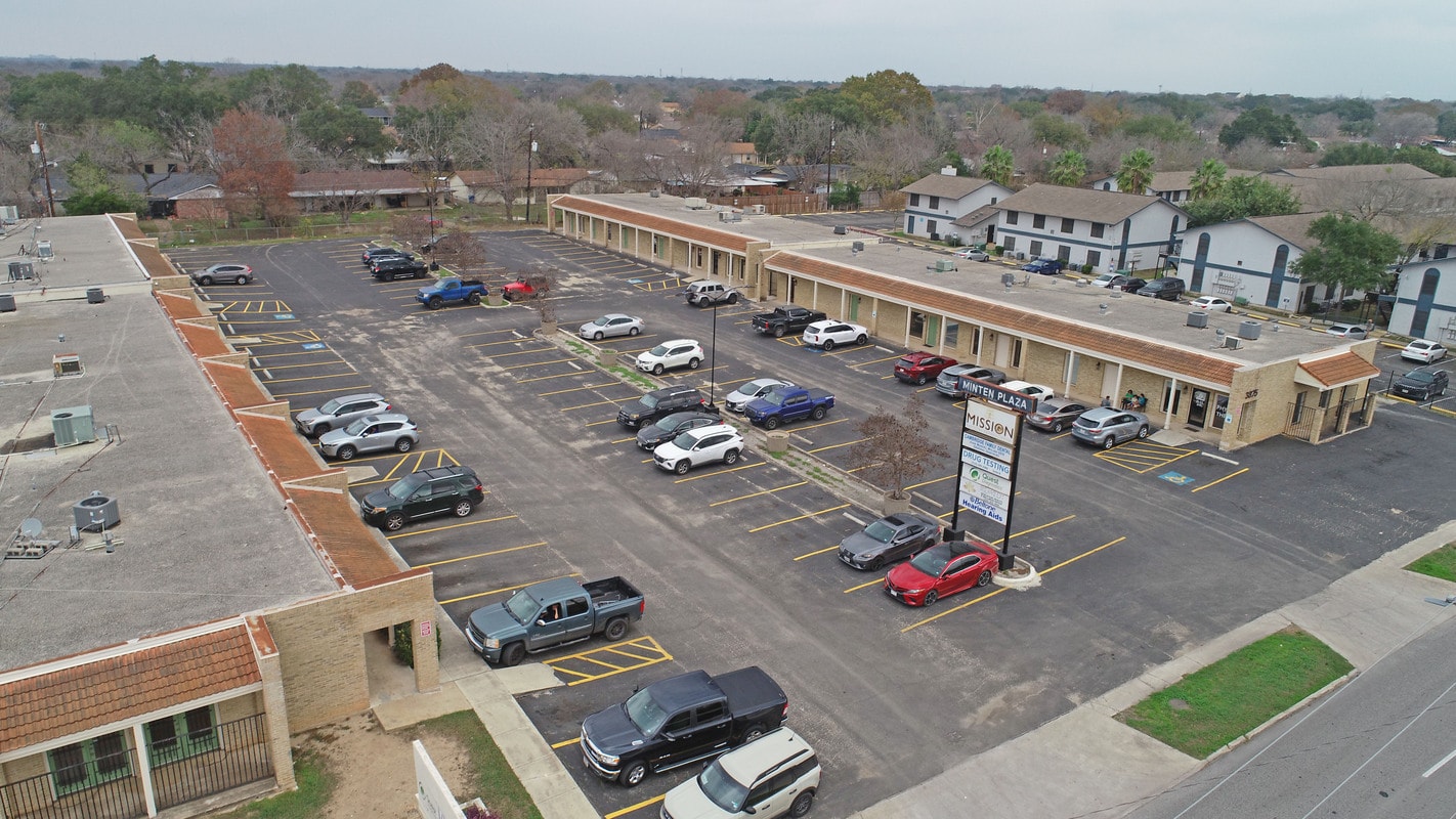 3859 E Southcross Blvd, San Antonio, TX for Rent