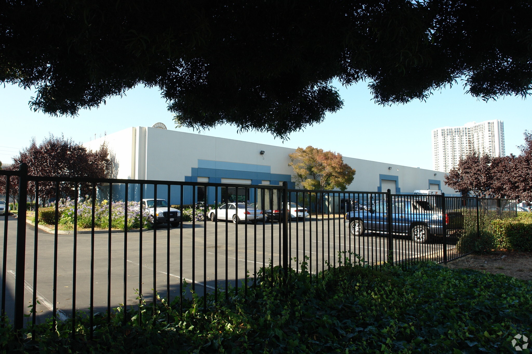 1600 63rd St, Emeryville, CA for Rent