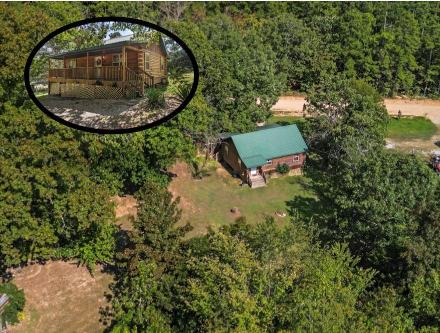 1300 County Road 113 rd, Alton, MO for Sale