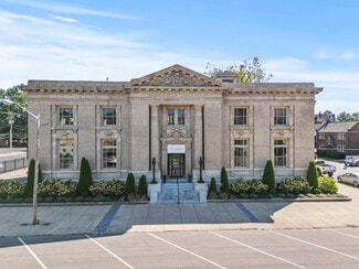 Chillicothe, OH Restaurant - 105 S Paint St