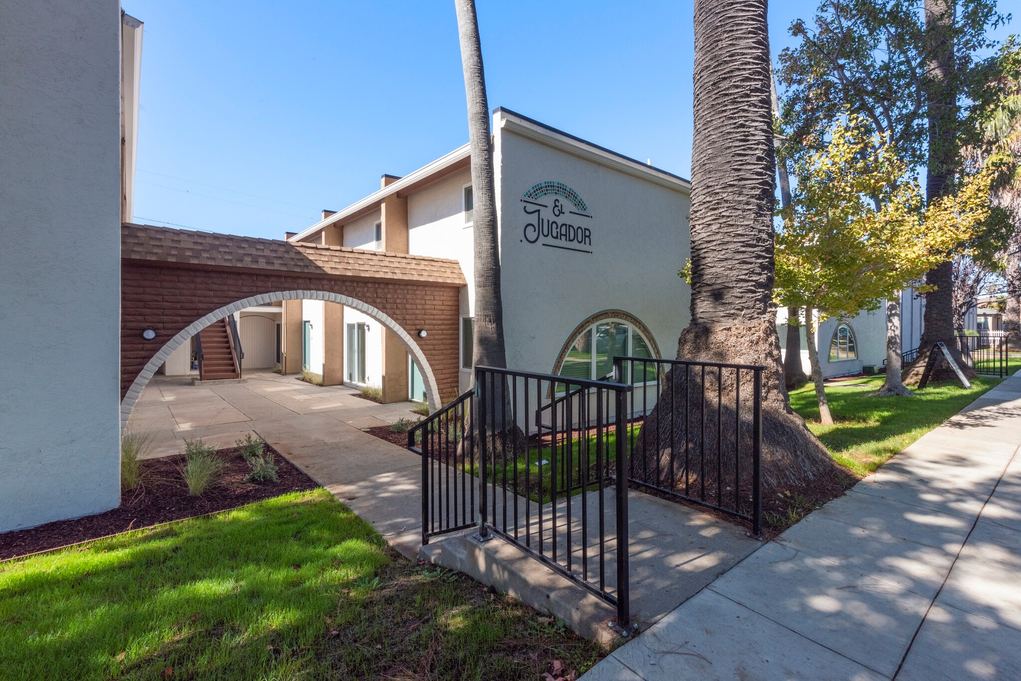 221 S Nevada St, Oceanside, CA for Sale