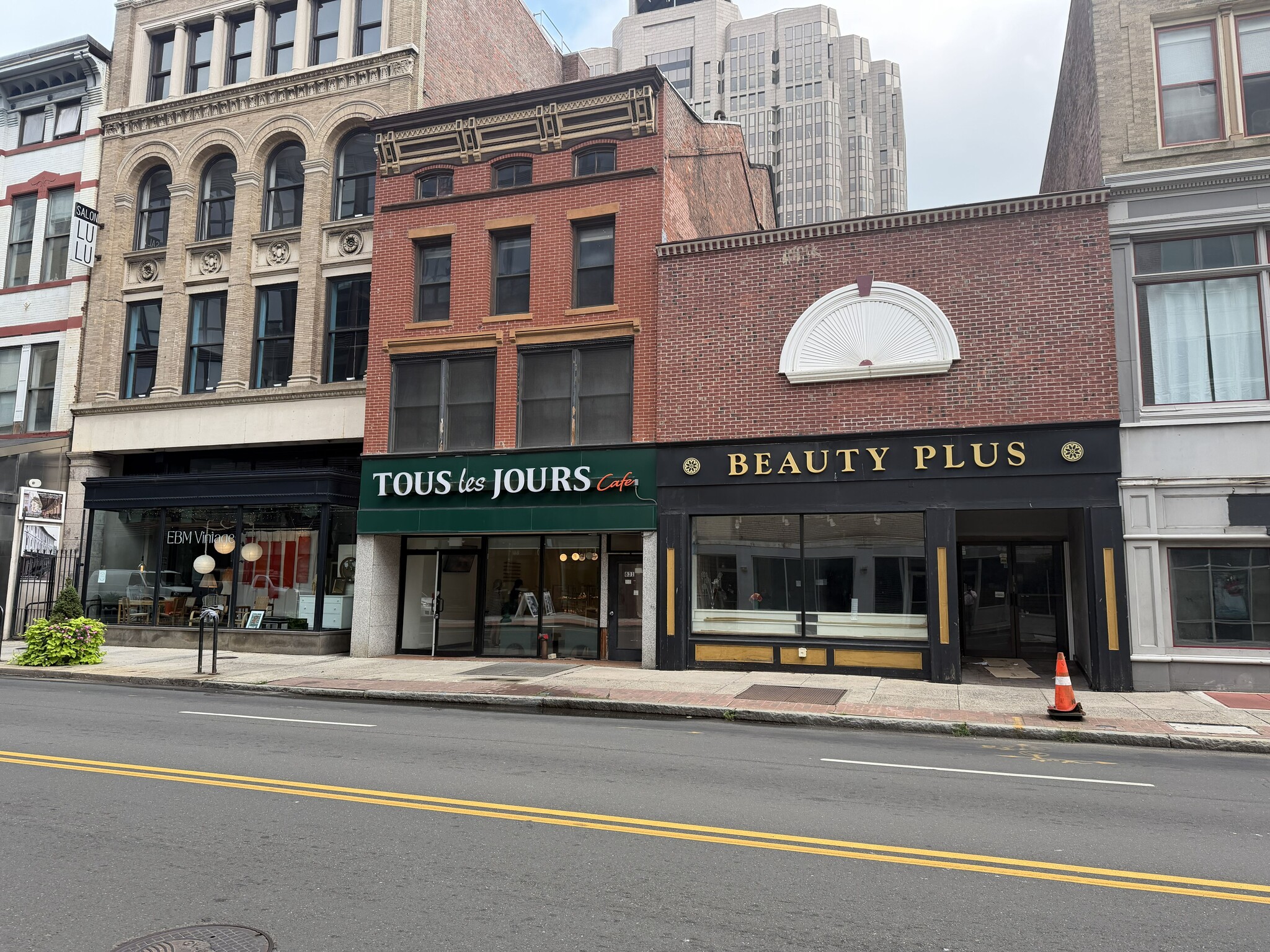 827 Chapel St, New Haven, CT for Rent