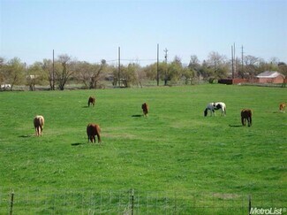 Sacramento, CA Commercial Land - 653 Claire ave