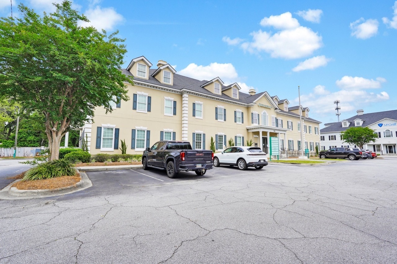 7393 Hodgson Memorial Dr, Savannah, GA for Rent