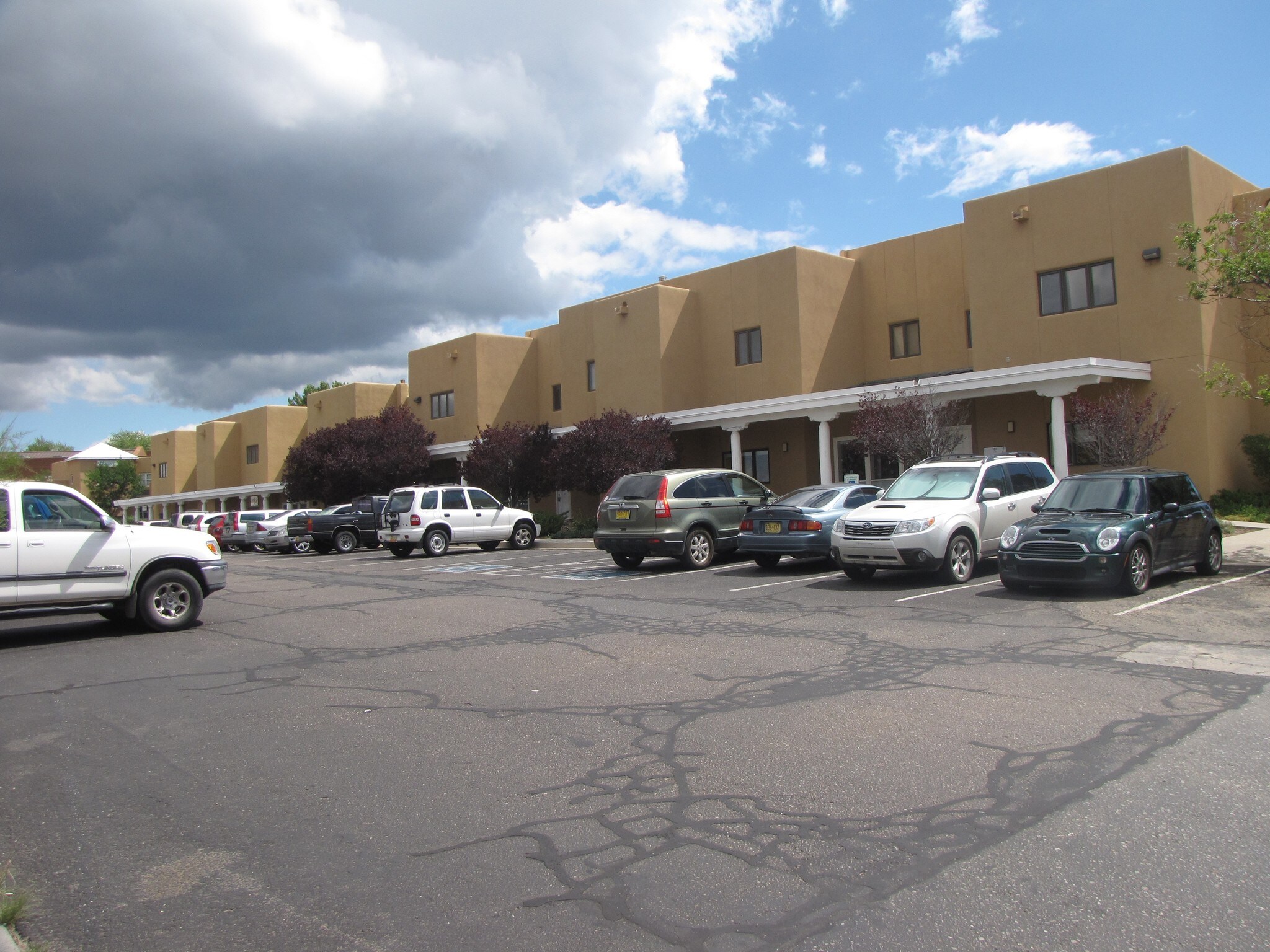 435 Saint Michaels Dr Santa Fe, NM 87505 Office Property for Lease on