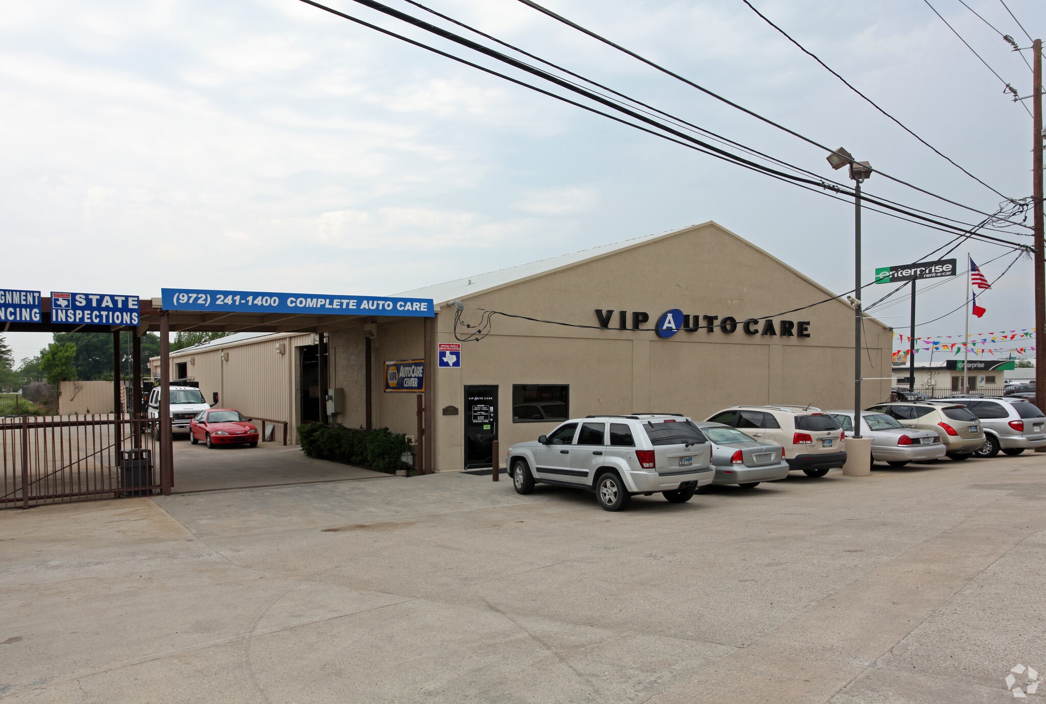 11603-11607 Denton Dr, Dallas, TX for Rent