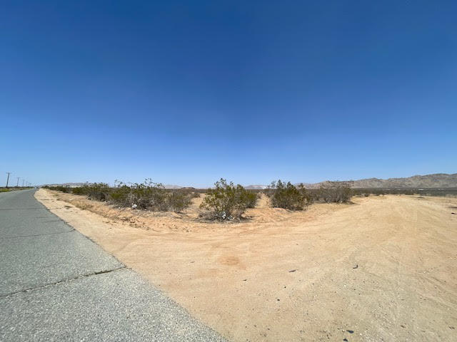0 Navajo Rd, Apple Valley, CA for Sale
