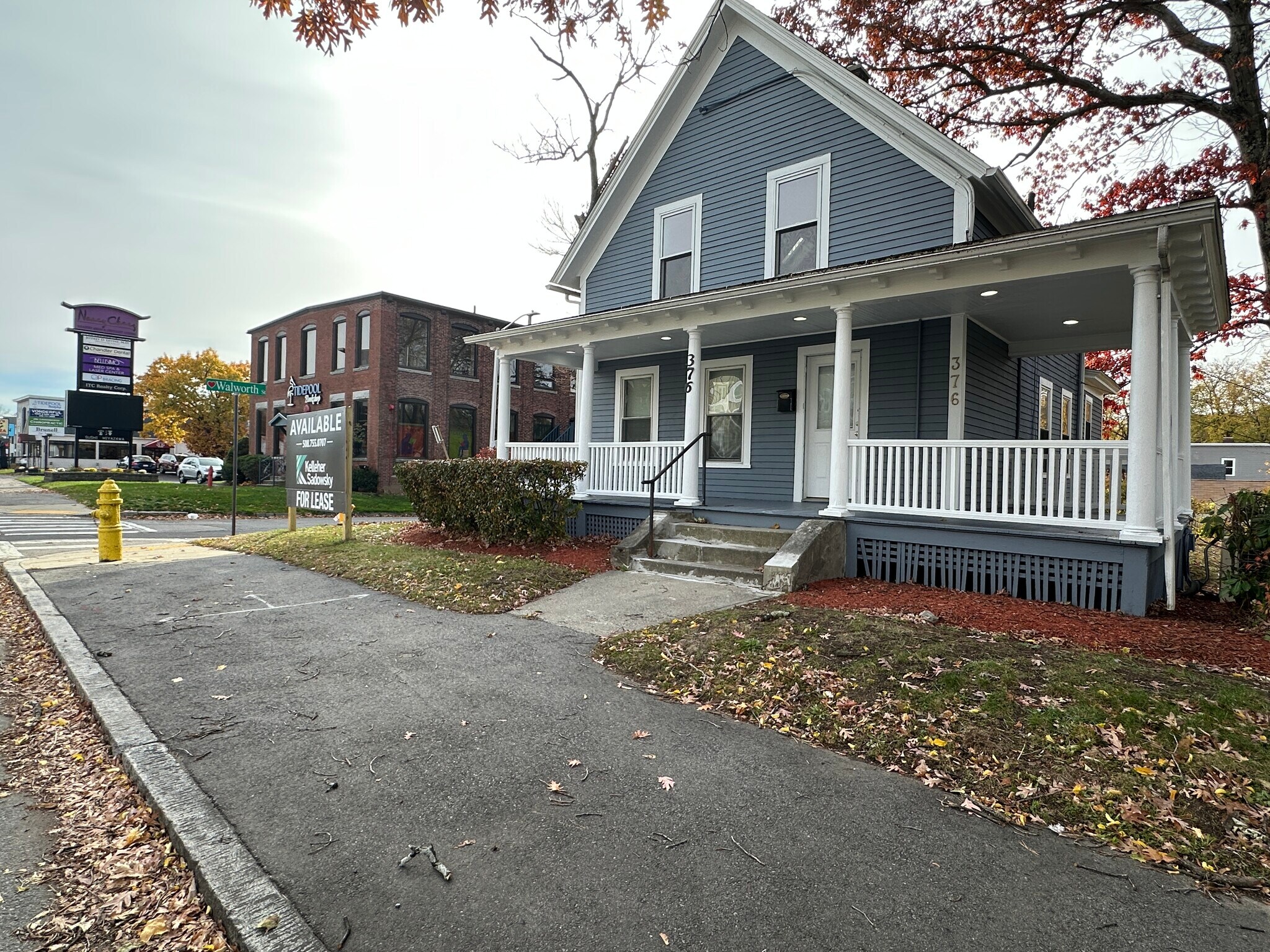 376 Chandler St, Worcester, MA for Rent