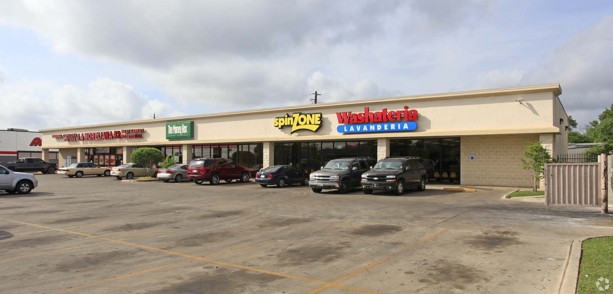 1909 E William Cannon Dr, Austin, TX for Rent