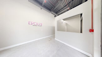 Bolingbrook, IL Office/Retail - 231 N Bolingbrook Dr Bolingbrook, IL Office/Retail - 231 N Bolingbrook Dr