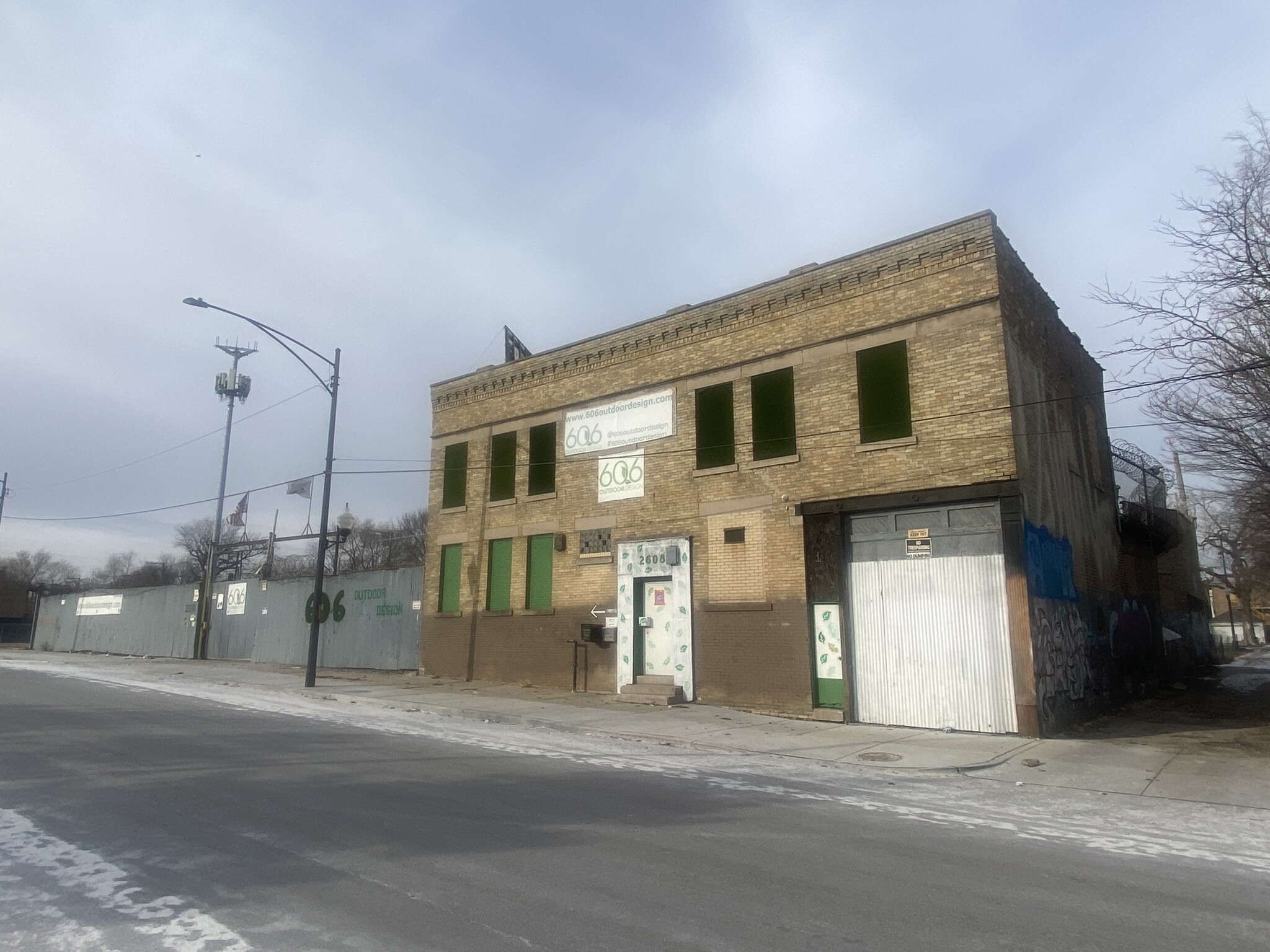 2616 W Van Buren St, Chicago, IL for Rent