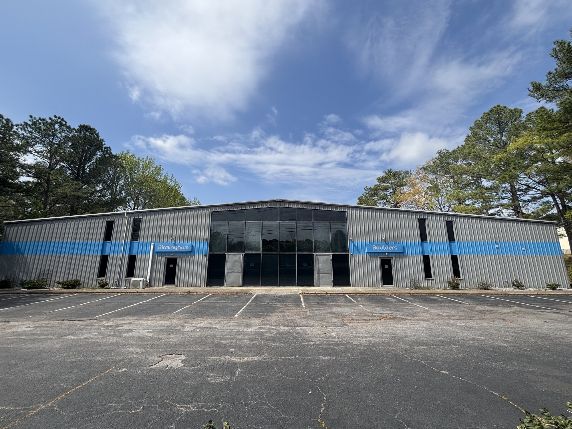 136 Industrial Dr, Birmingham, AL for Rent