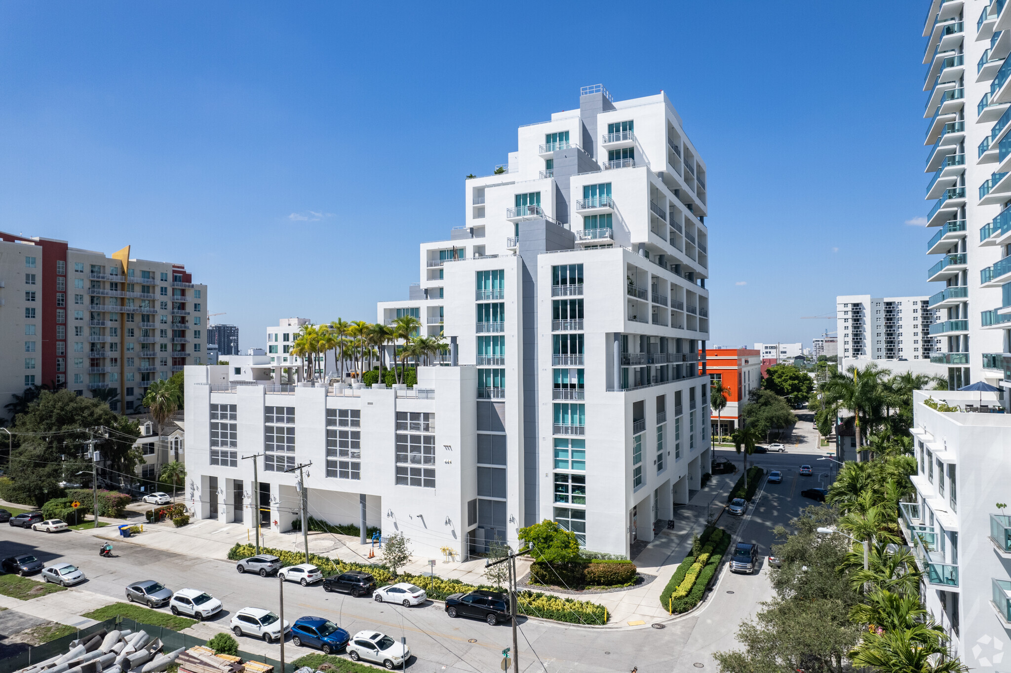 350-380 NE 24th St, Miami, FL for Rent