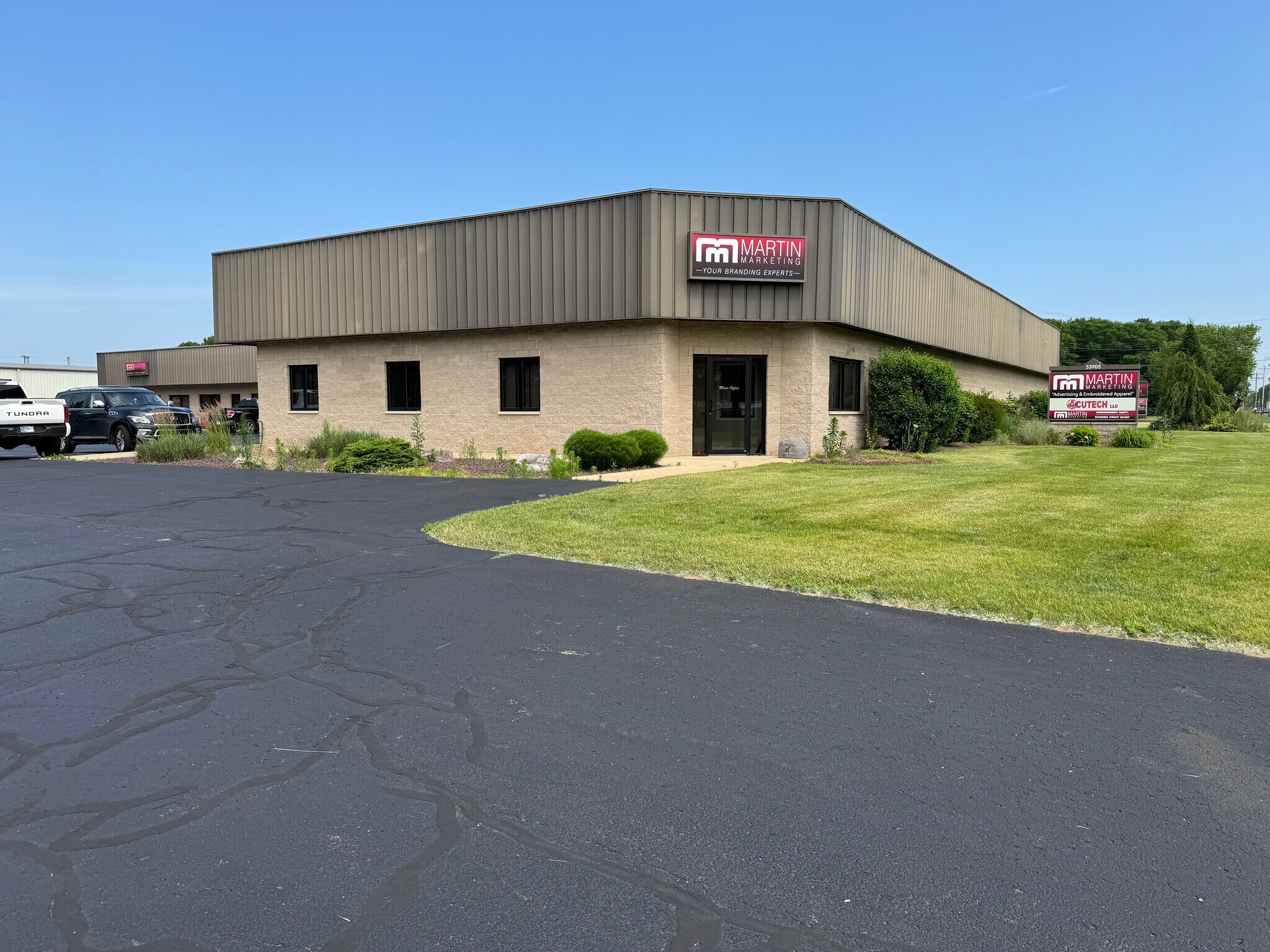 53905 County Road 9, Elkhart, IN for Rent