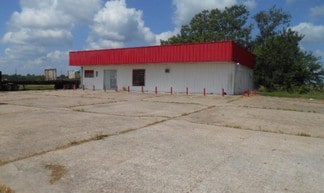 El Campo, TX Service Station - 4860 S State Highway 71